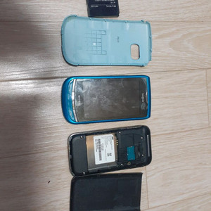 터치폰 폴더폰 두대