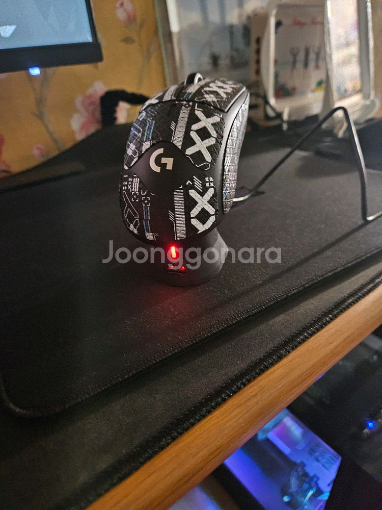 로지텍 이메이션 충전독 팔아요--1