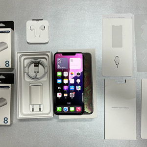 아이폰 Xs Max 512기가,풀박스,상태S급,배터리8