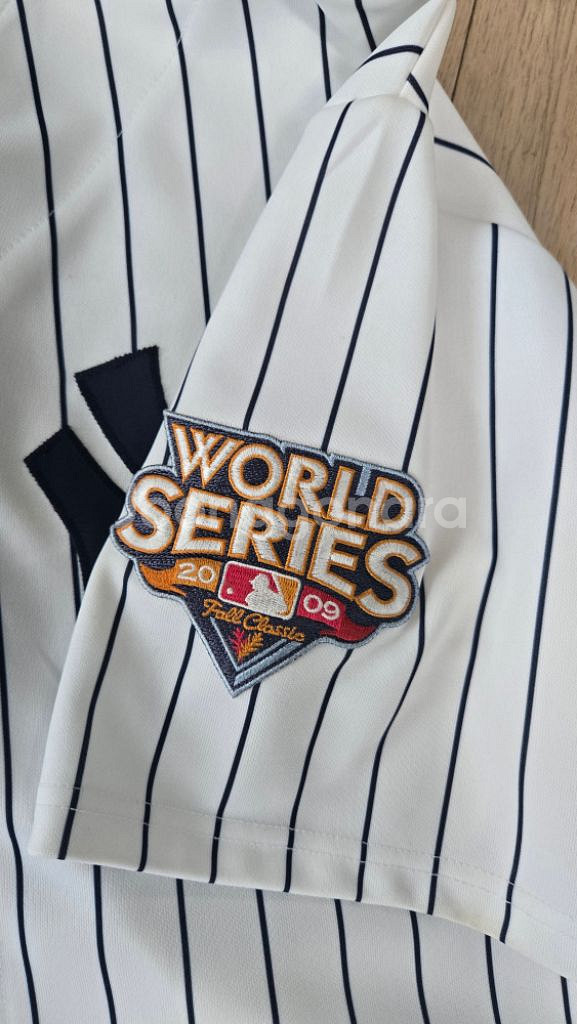 에런저지 사인 유니폼--1