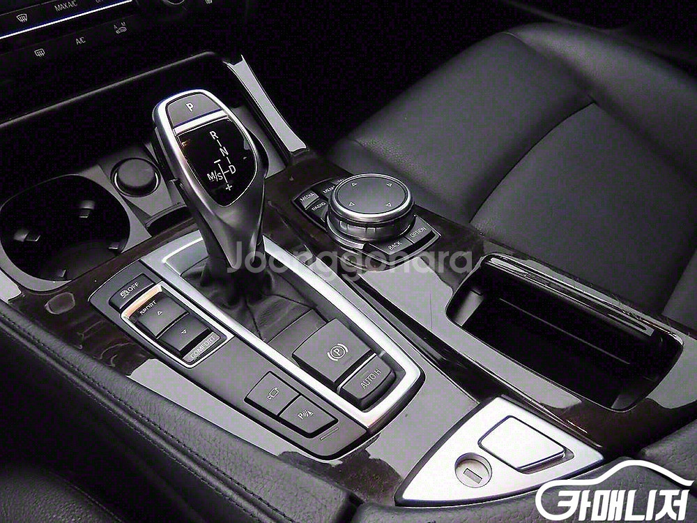 [BMW]5시리즈 (F10) 528i M 에어로 다이나--9