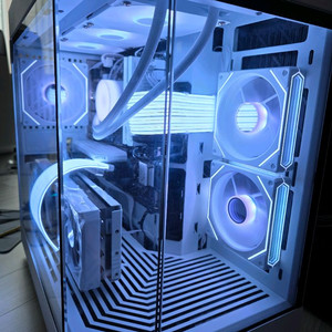 라이젠5 9600X RTX5060TI 어항본체