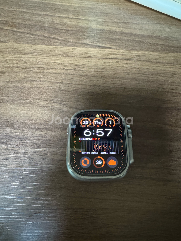 애플워치울트라2 티타늄49MM S급 성능99% 풀박스--4
