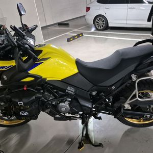 스즈키 v strom 650 xt 2024년식 급처