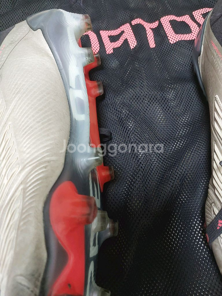 아디다스 프레데터 축구화 245mm--1