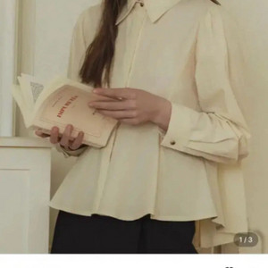 틸아이다이 블라우스