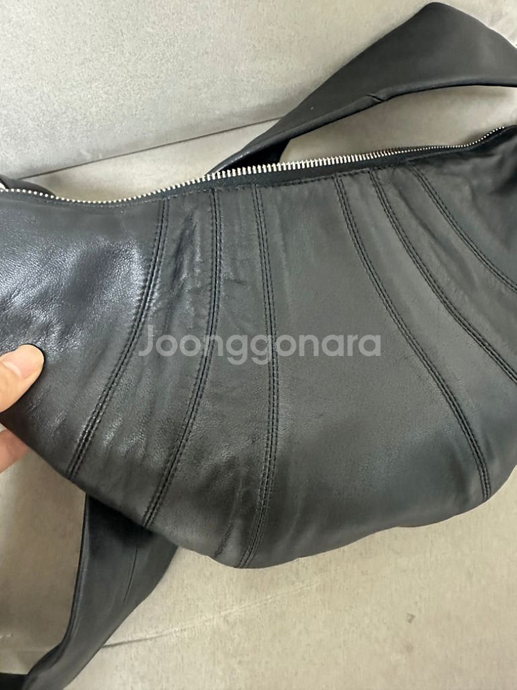 르메르 크루아상백 블랙 스몰--1