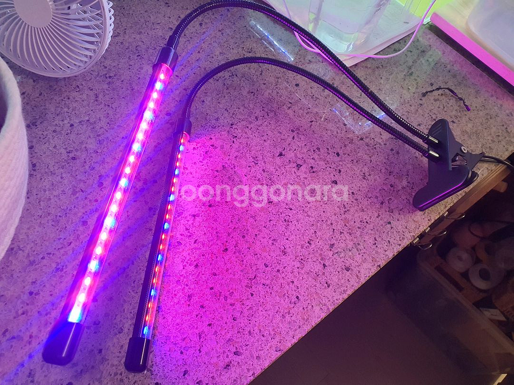 식물 LED 클램프 조명 판매합니다.--0