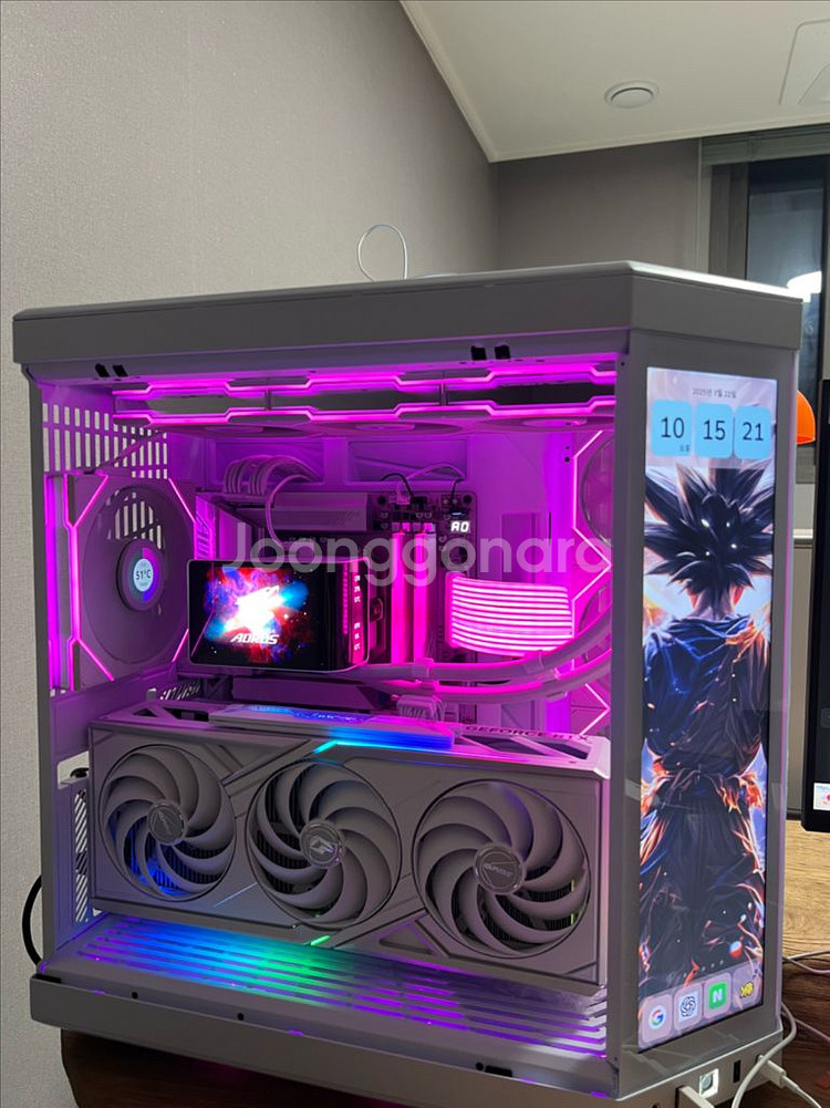 9800x3d, 5080불칸화이트, 리안리, y70--0