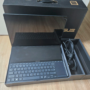 젠북 프로 듀오 UX8402ZA OLED