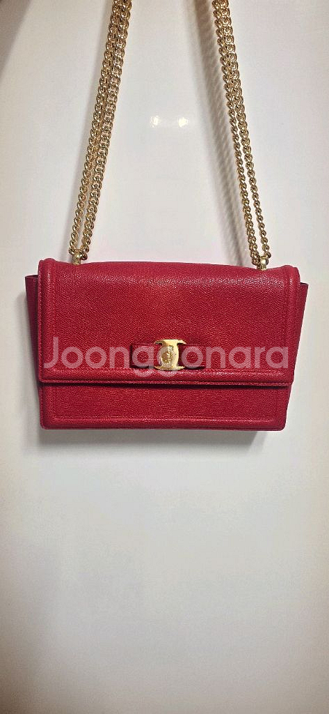페레가모 금장 레드 체인백--0