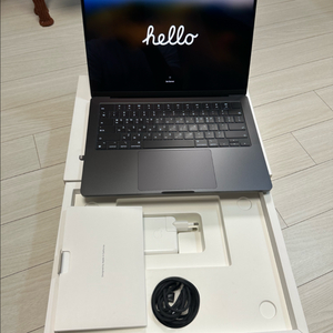 맥북 프로 M3 pro 14인치 18gb 512ssd
