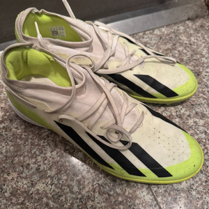 아디다스 크레이지패스트 풋살화 285