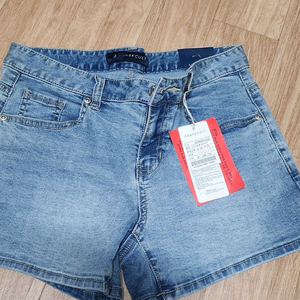 체이스컬트 데님 반바지 새상품