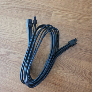 pcie 6+2 슬리빙 케이블