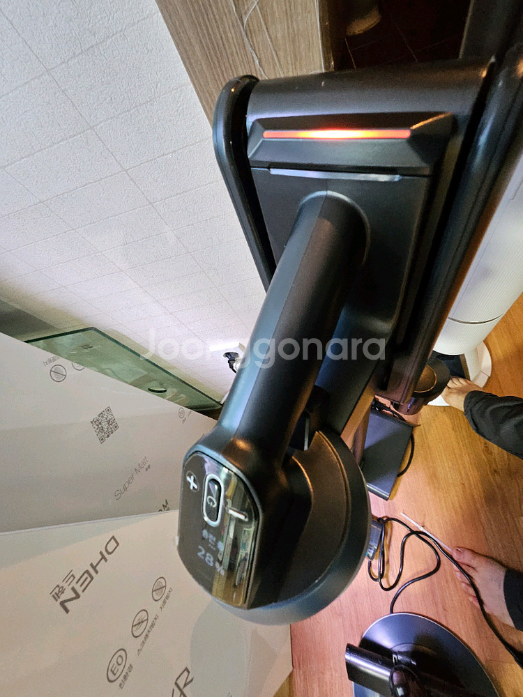 40만구입 삼성무선 제트 청소기입니다 한번사용 새제품--4
