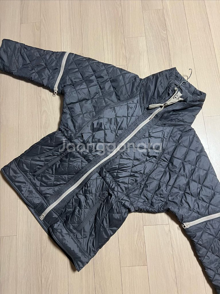 아디다스 스텔라매카트니 다이아몬트 퀼팅 경량 패딩 점퍼--1