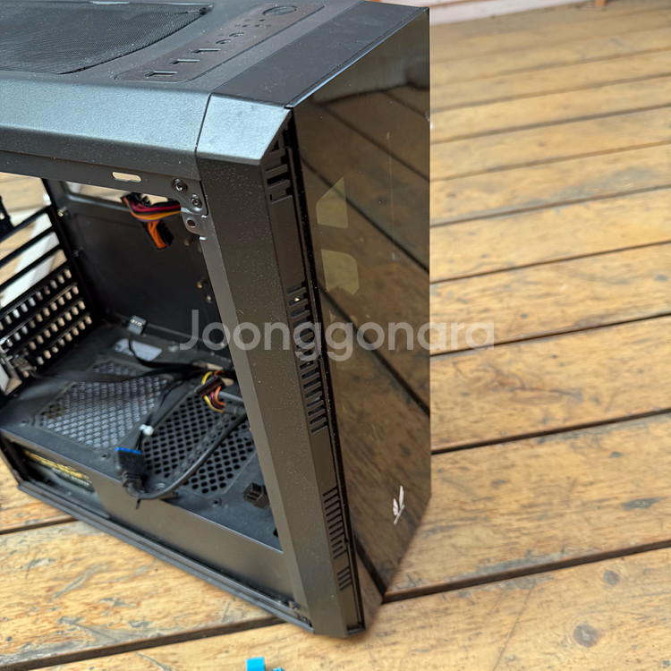 3rsys + 보스몬스터 케이스 + 650w 파워--9