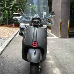 베스파 gts300 슈퍼스포츠 20년식 팝니다!!
