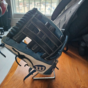 윌슨 A2000 DW5 좌투 야구글러브