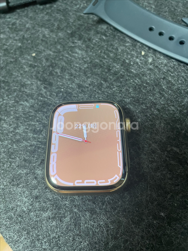 애플워치8 스테인리스골드 44mm--7