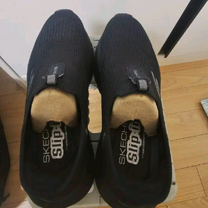 (택포)스케쳐스 슬립인스 맥스쿠셔닝 255