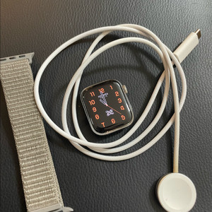 애플워치9에르메스 41mm 실버 SSS급