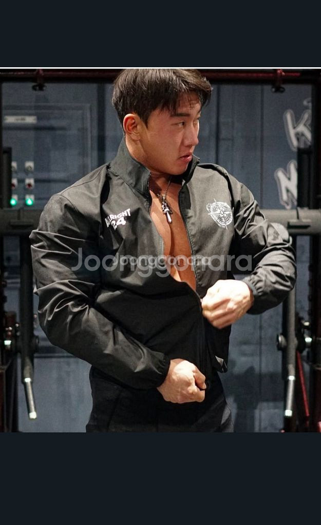 올라잇 팝업 한정판 바람막이 2Xl--0