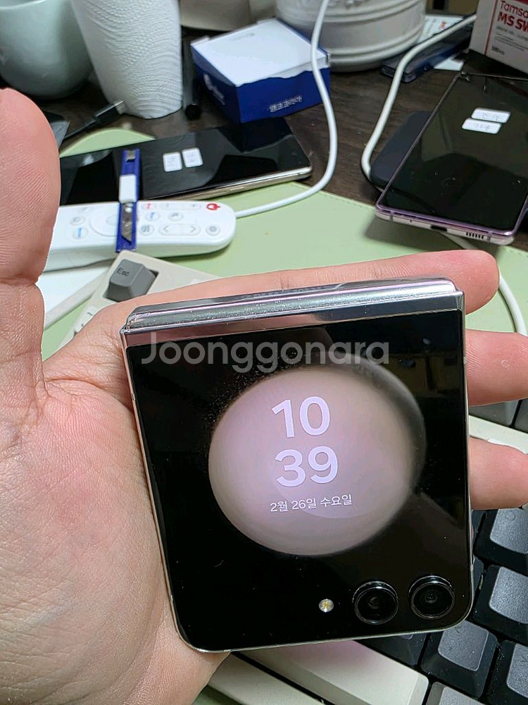 (2667)갤럭시z플립5 256 판매--0
