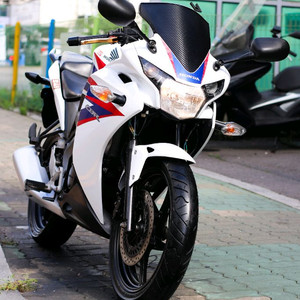 cbr125 혼다 2012년식 오토바이 판매합니다