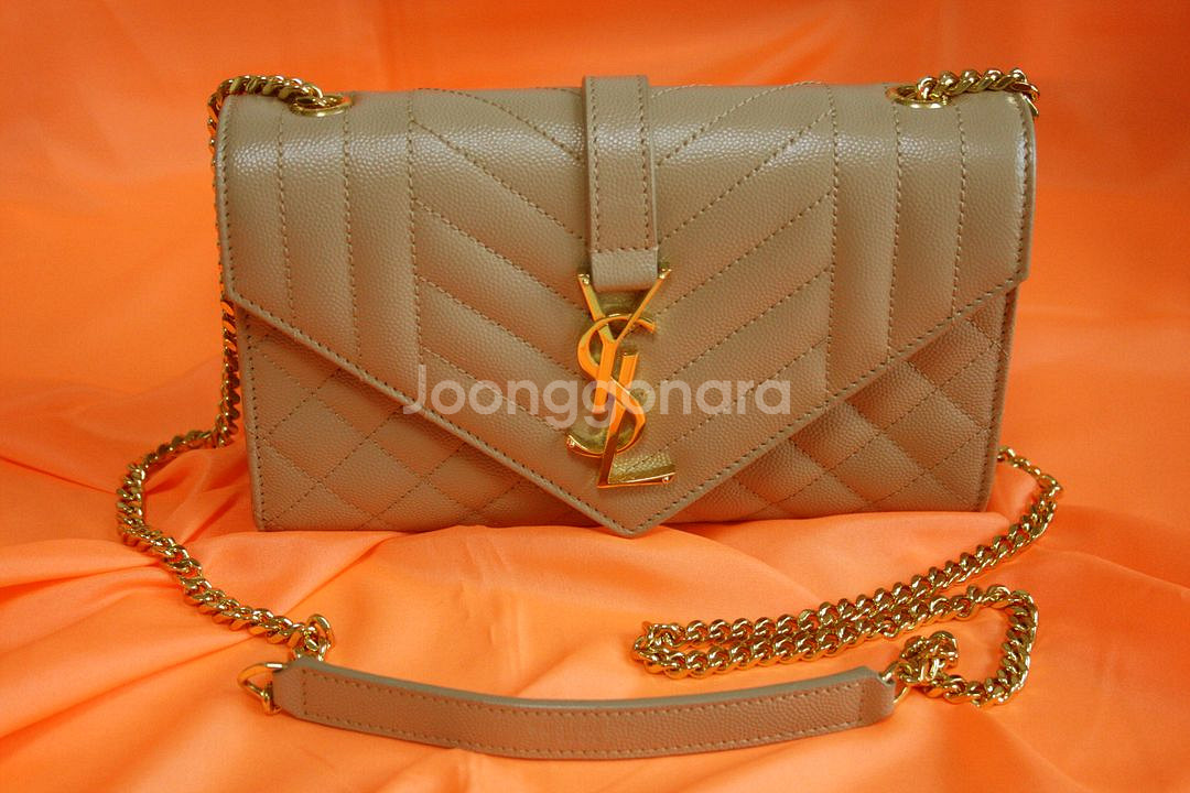 YSL(생로랑) 믹스 마틀라세 스몰 크로스백(정품)--1