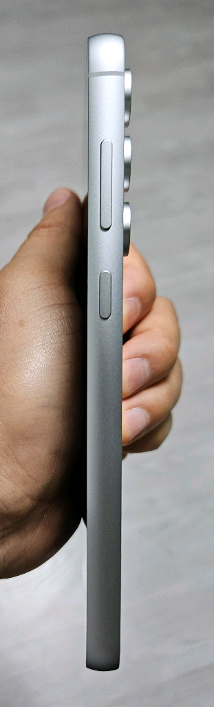 갤럭시 S23FE 화이트 256GB A급 싸게 팝니다.--4