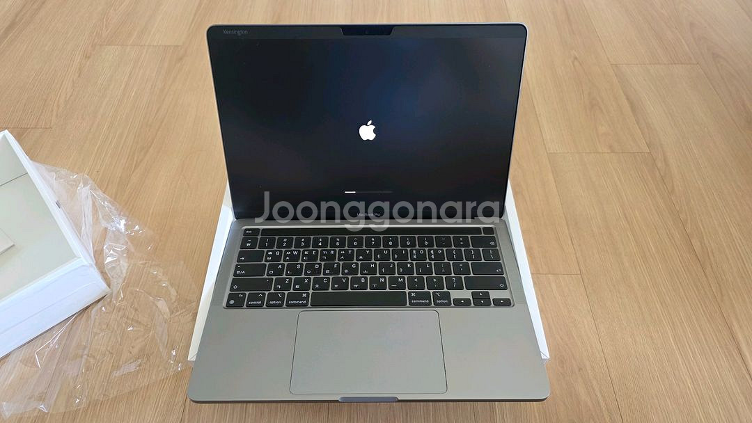 맥북 프로 M2 13인치(24GB, 256GB) 무기스--1