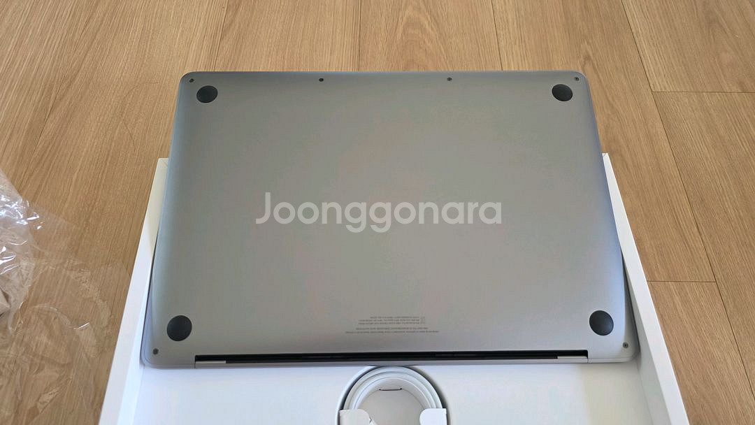 맥북 프로 M2 13인치(24GB, 256GB) 무기스--3