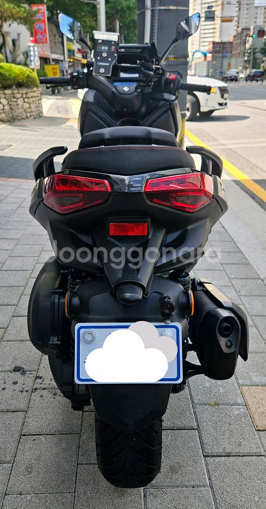 xmax300 23년식 페리 판매--2
