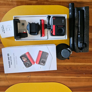 Insta360 ONE RS