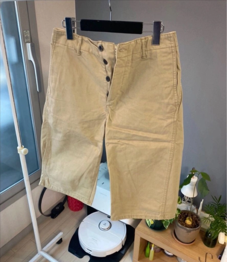 남성 H&M 베이지 반바지 사이즈US30 이미지