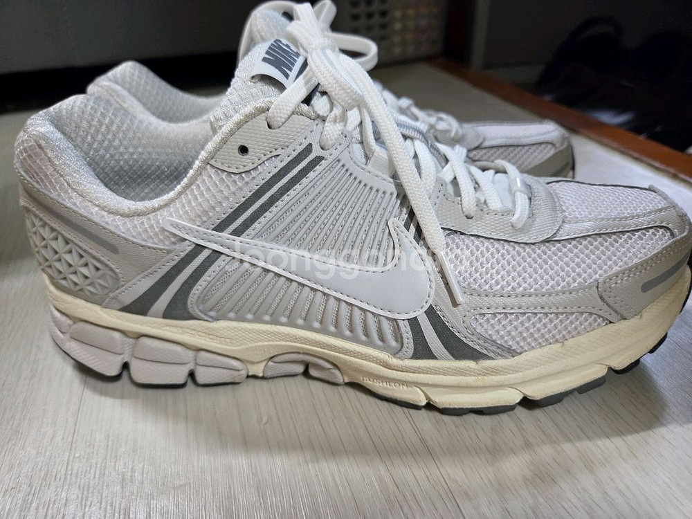 나이키 줌 보메로5 265--2