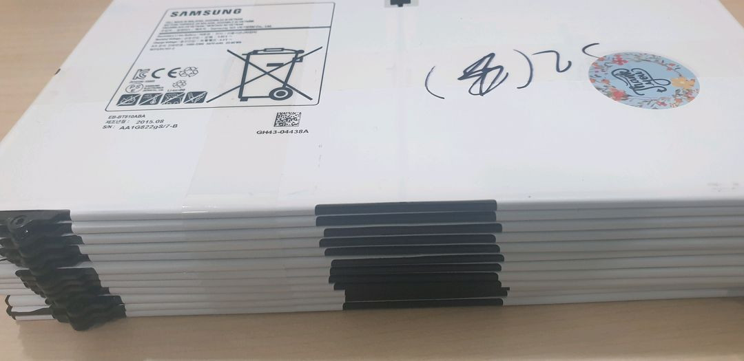 갤럭시탭 S2 9.7 배터리 이미지