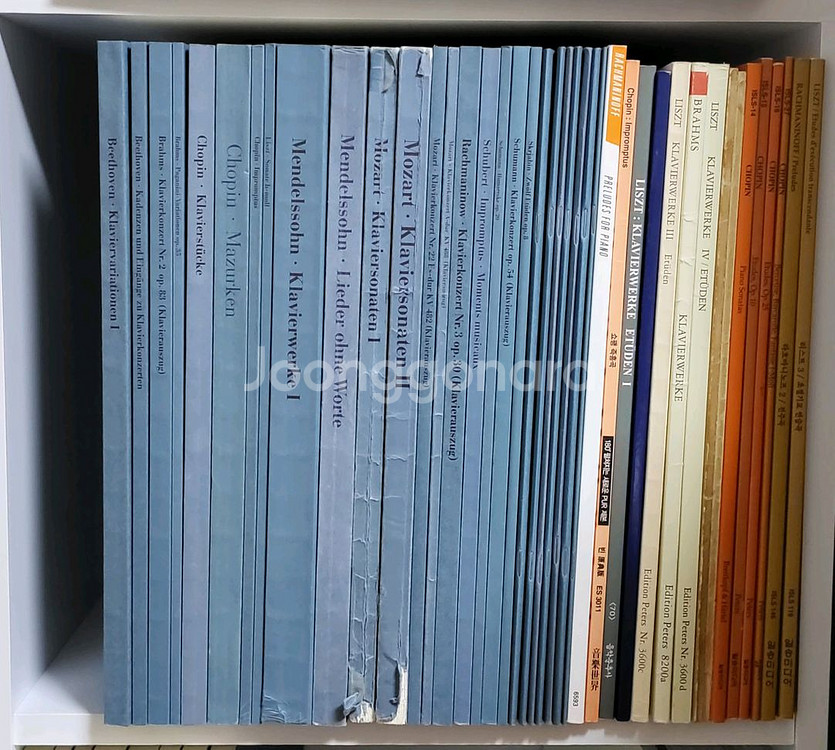 헨레 포함 피아노 악보들 39권 판매 (쇼팽 등)--0