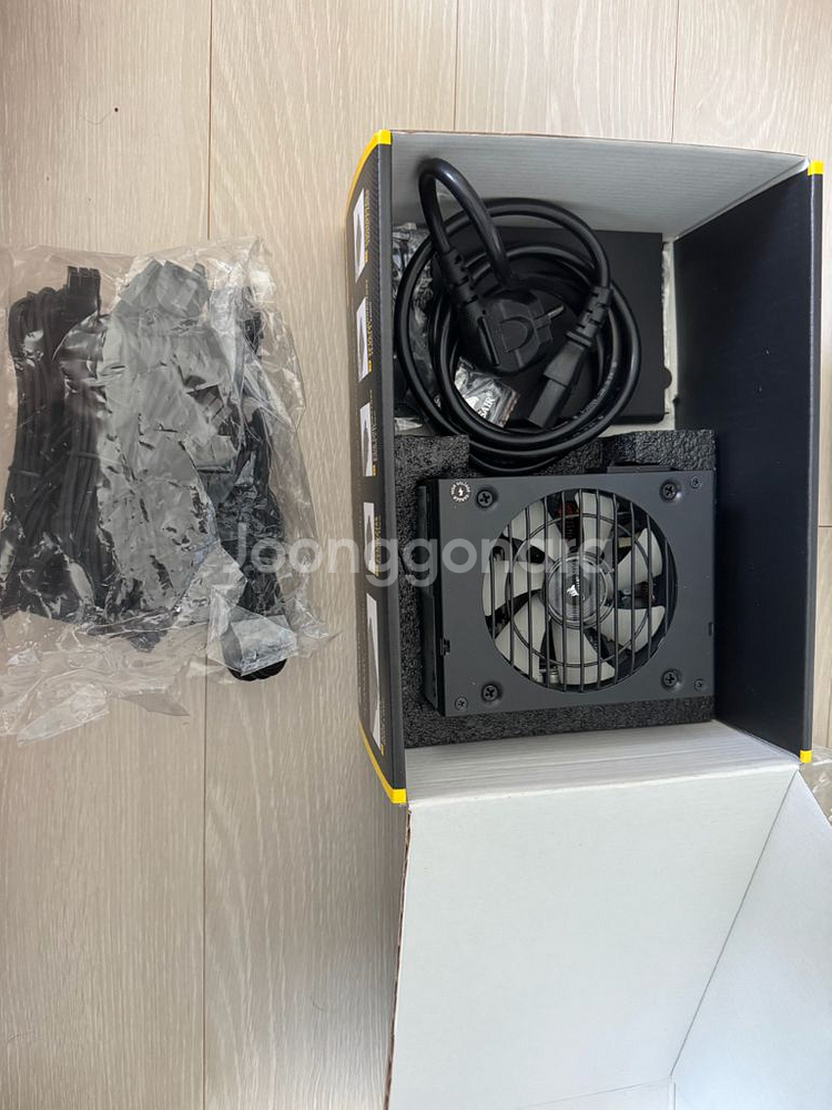 커세어 sf750 풀박 플레티넘 itx--1