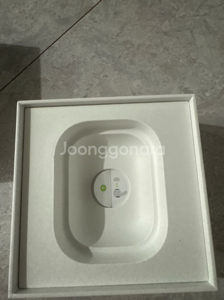 에어팟 프로2 라이트닝--4