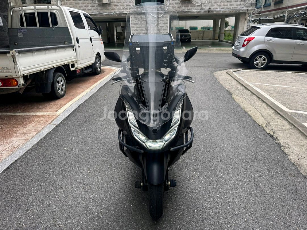 혼다 pcx125 22년형 짧은키로수 abs 팝니다--3