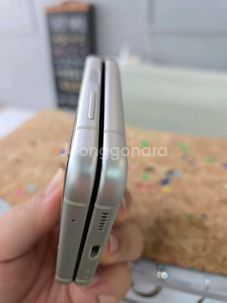 갤럭시 플립3 팝니다 ~--3