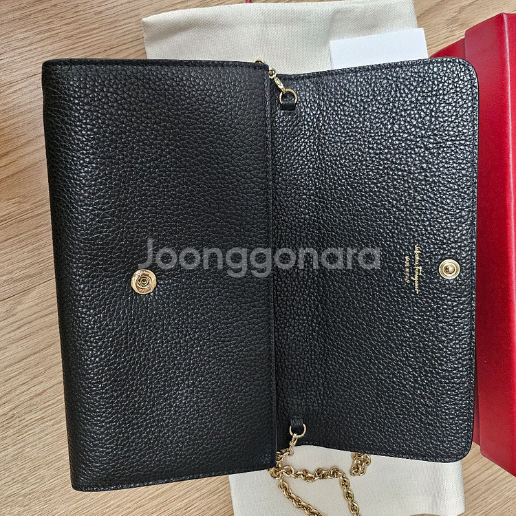 페레가모 간치니 체인 미니백--3