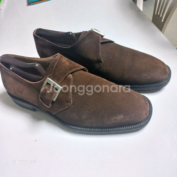 페라가모스웨이드 9.5 280--1