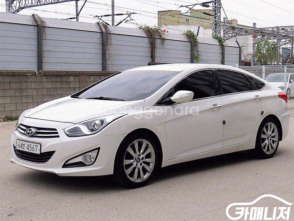 [현대]i40Saloon 1.7 VGT MODERN #--1