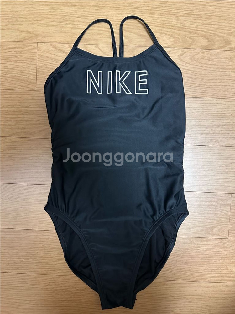 나이키 로고 컷아웃 블랙 28--0