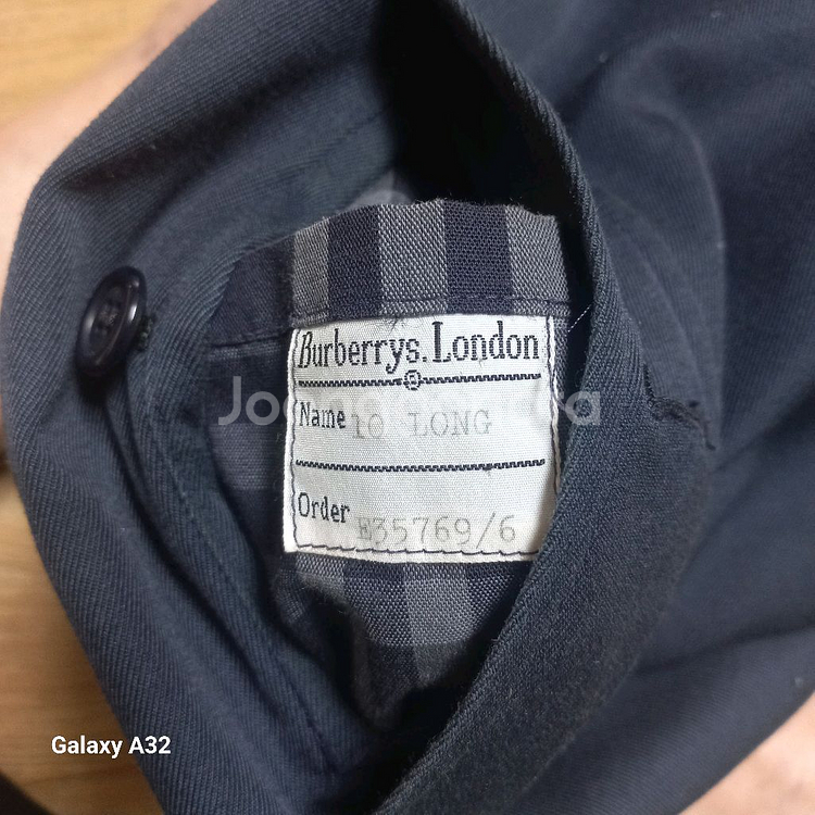 버버리 트렌치코트 navy M--7