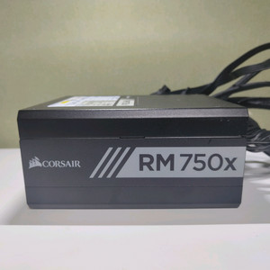 커세어 RM750X 750W 풀모듈러 파워